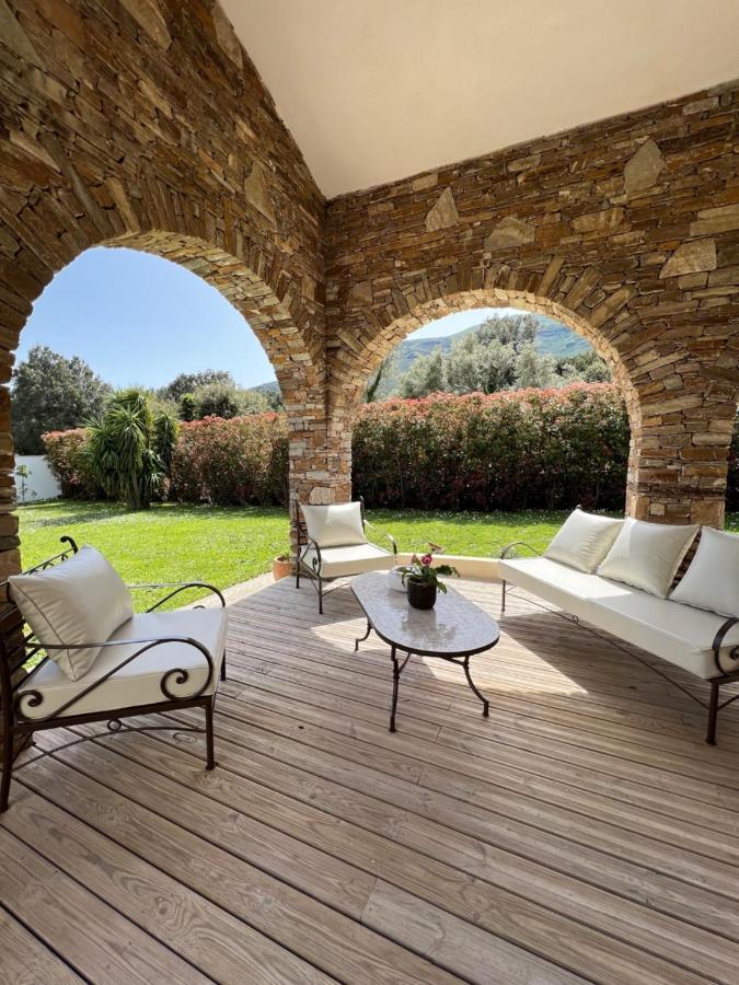 Bed and Breakfast Les 5 Arches Sisco Exterior foto