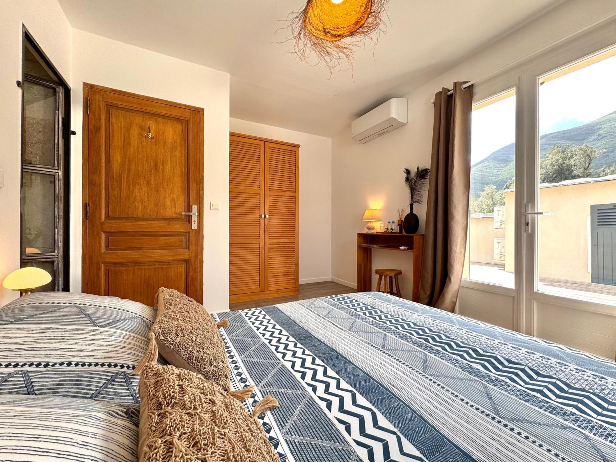 Bed and Breakfast Les 5 Arches Sisco Exterior foto